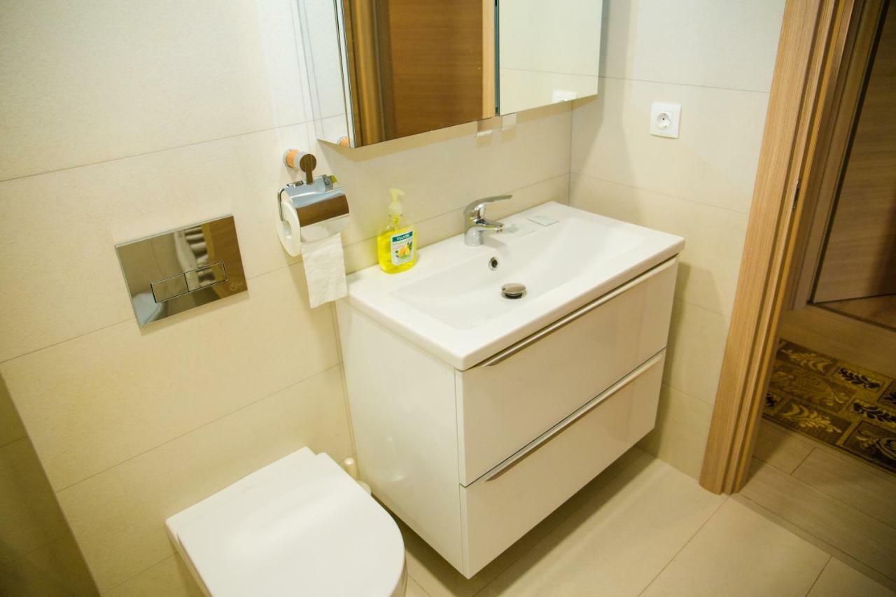 Apartament Calea Bucuresti Piteşti Kültér fotó
